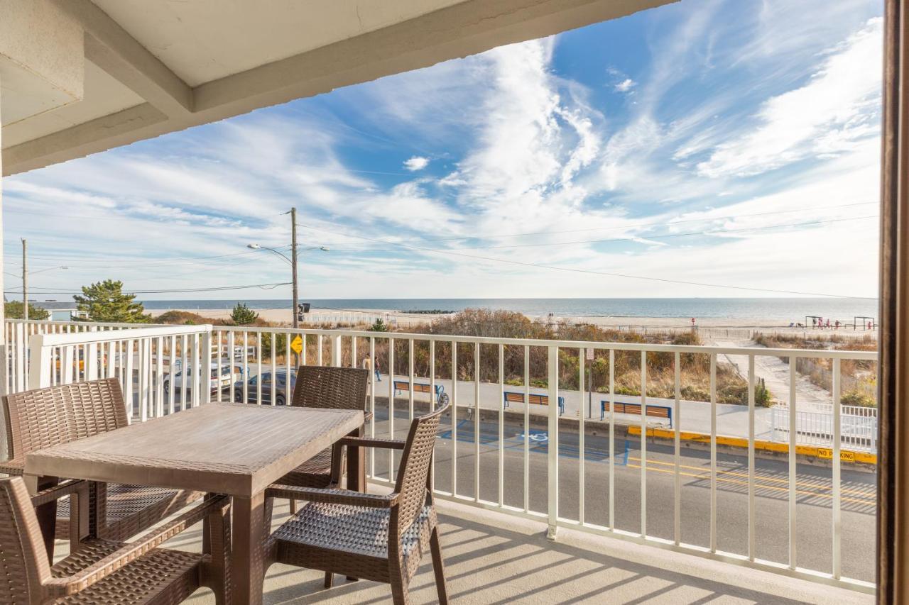La Beachfront