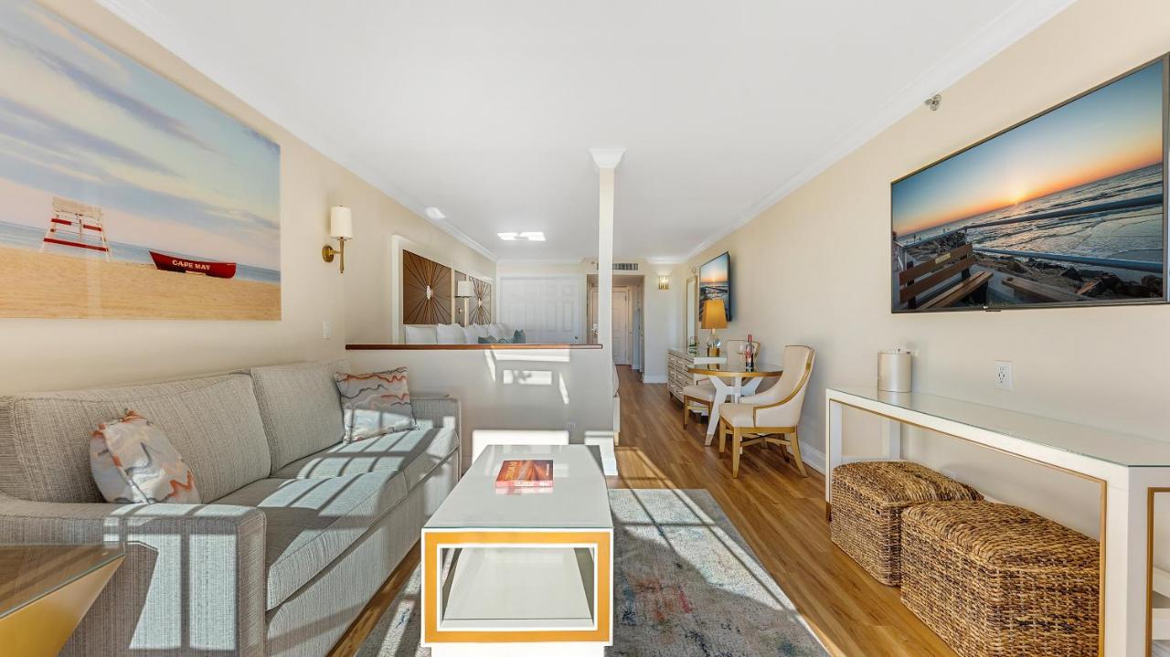 Hotel La Beachfront 4*